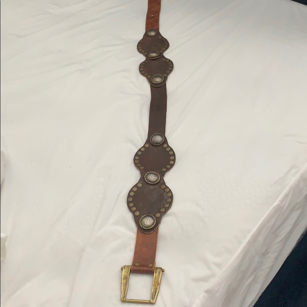 Brown leather belt size medium